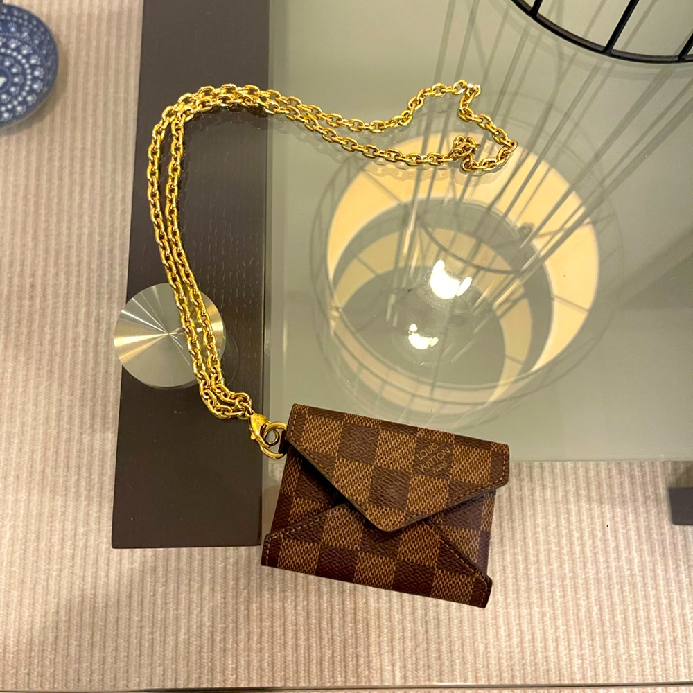 Louis Vuitton card holder with chain